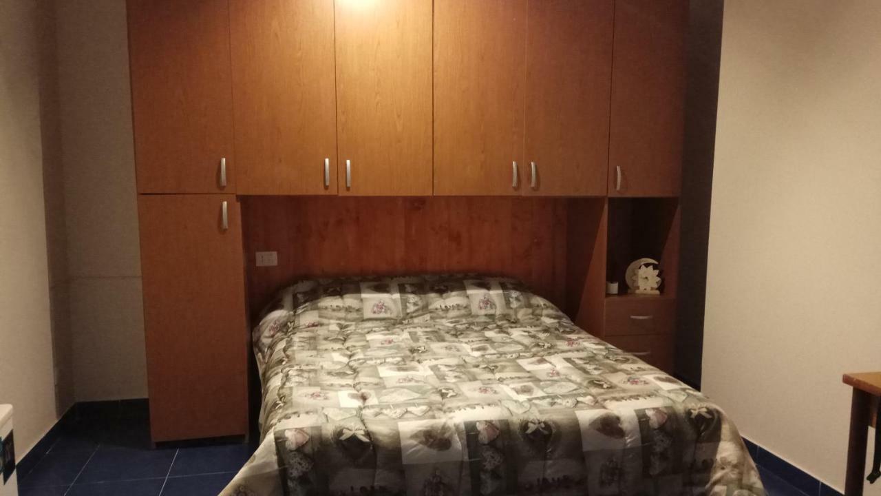 Archimede Apartment Pavia Exterior foto