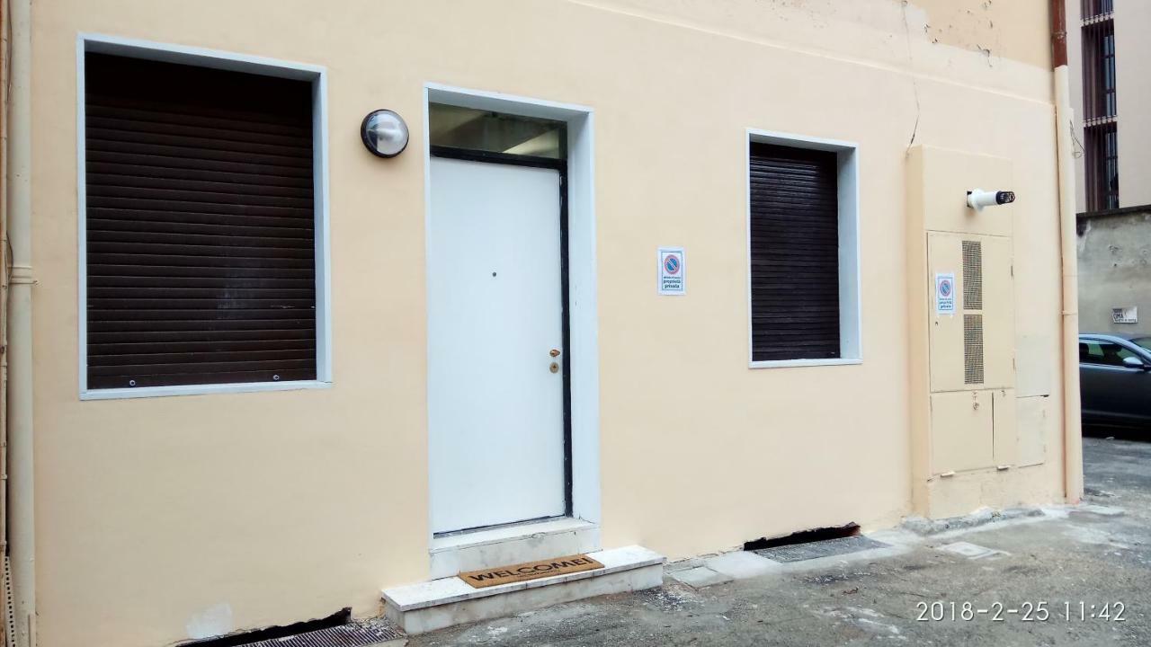 Archimede Apartment Pavia Exterior foto